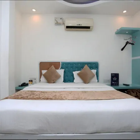 Private Room In Hotel Anoop, Paharganj